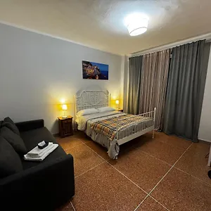 Guest house City Rooms